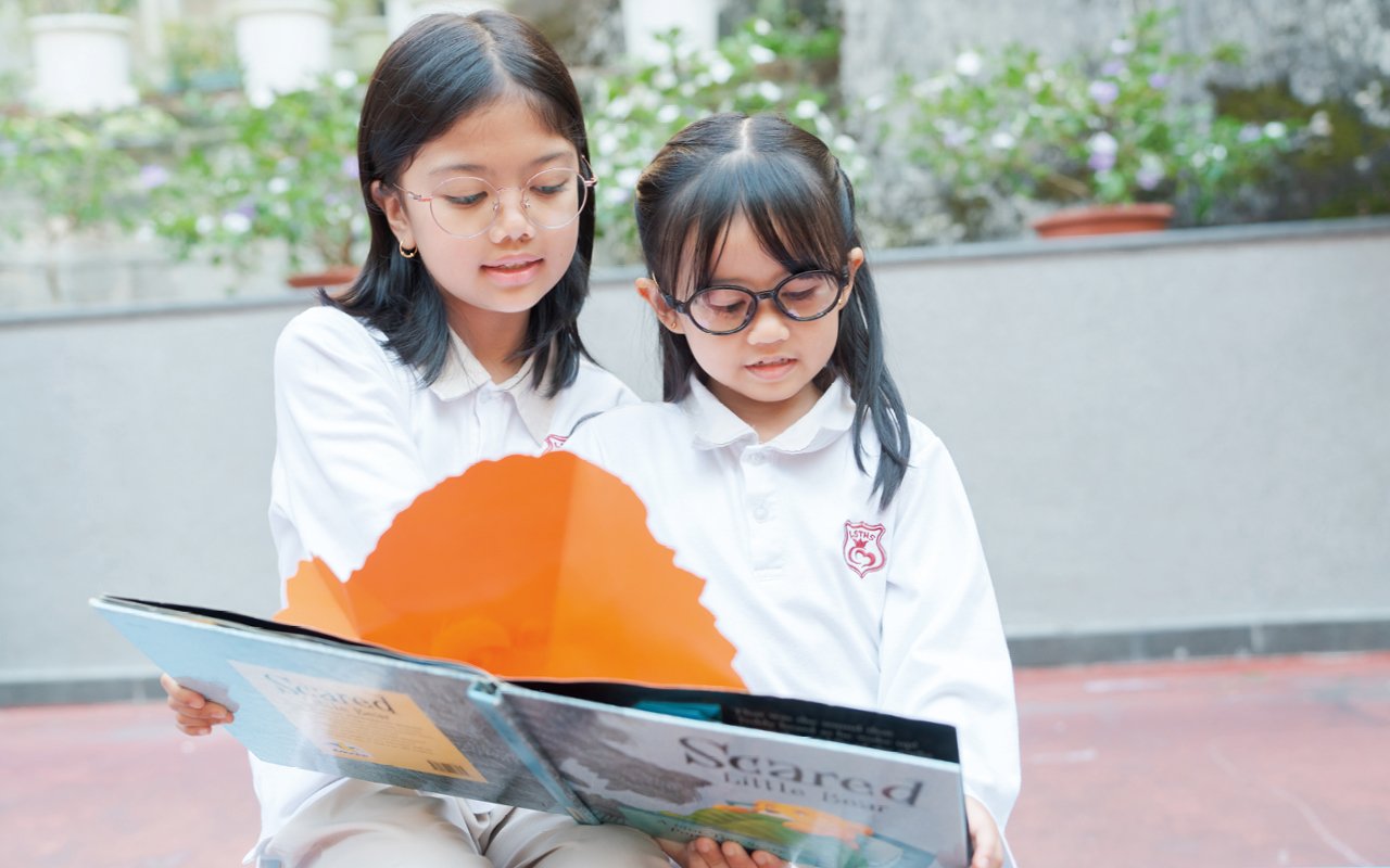 學校選用的英文課本更是國際學校使用的教科書