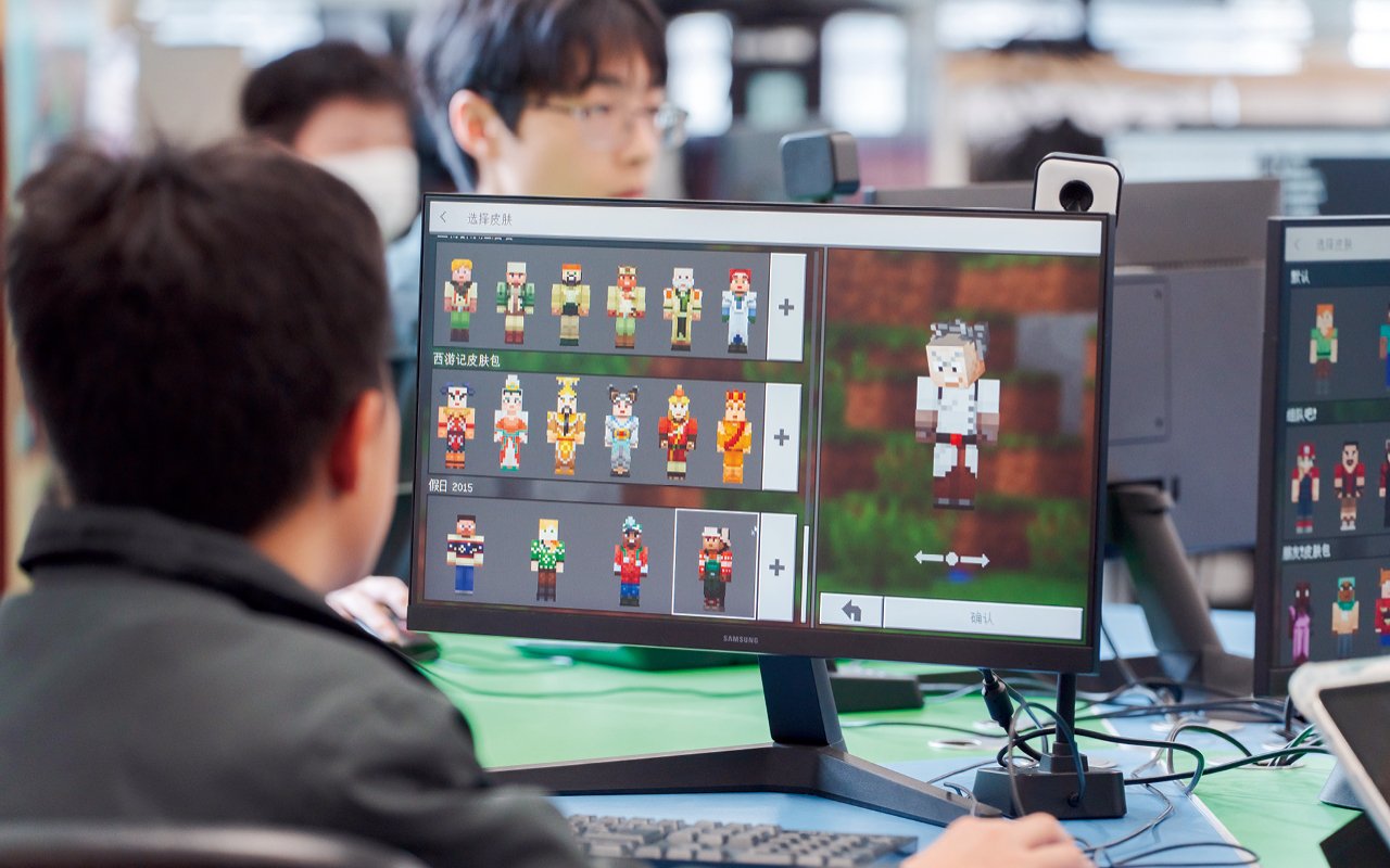 學校按教育局的資優教育三層架構推行 STEAM教育