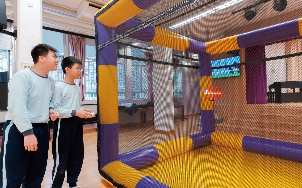 安排STEAM課後興趣小組，進行抽離式學習