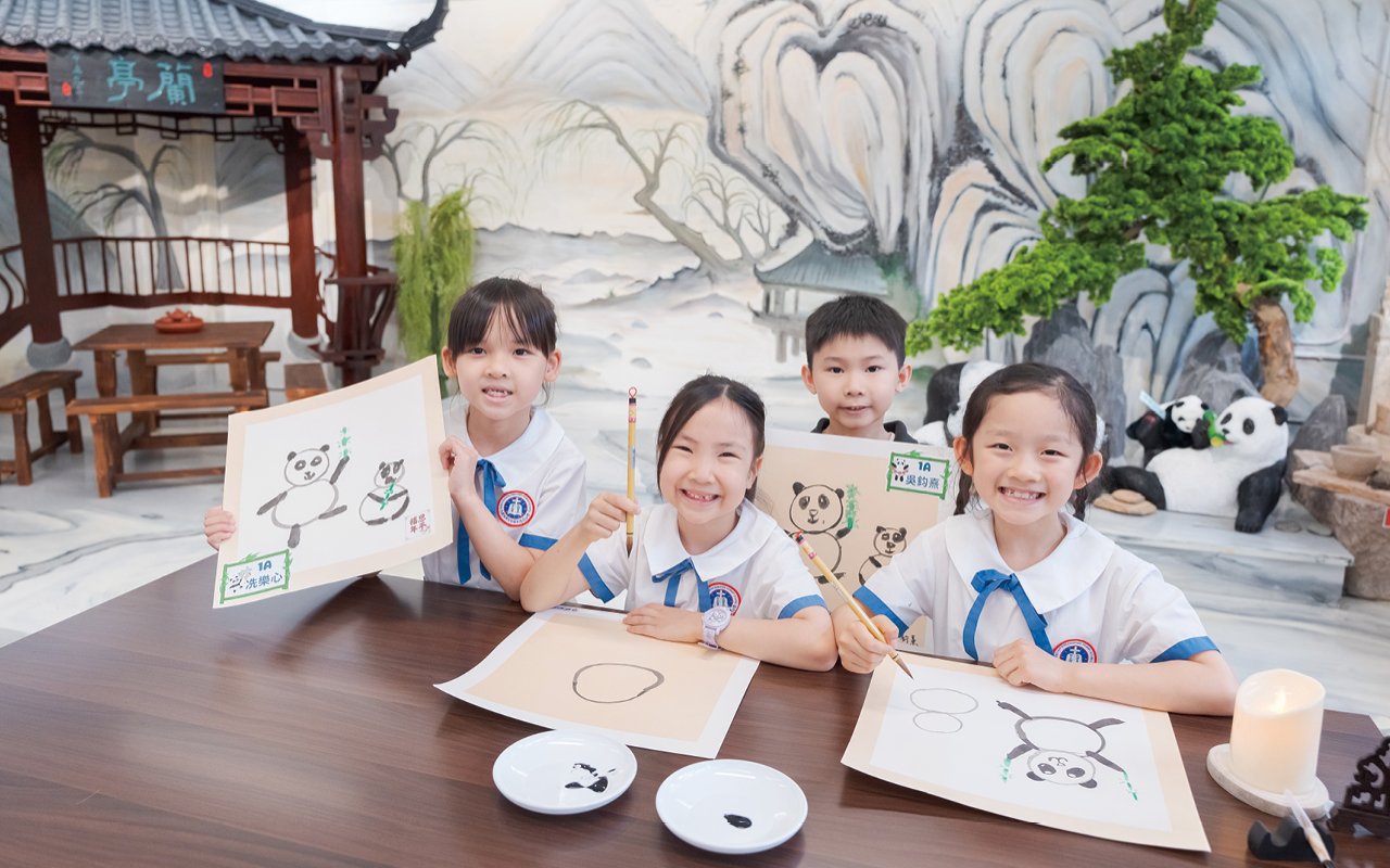 引导学生探索中华文化，深化文化内涵
