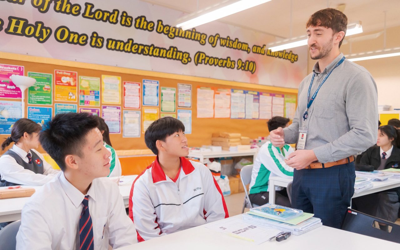 A third foreign teacher was newly hired